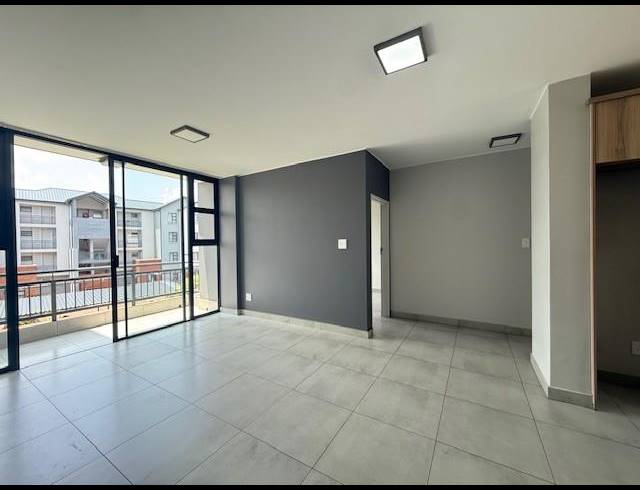 2 BEDROOM APARTMENT FOR SALE IN SILVER LAKES